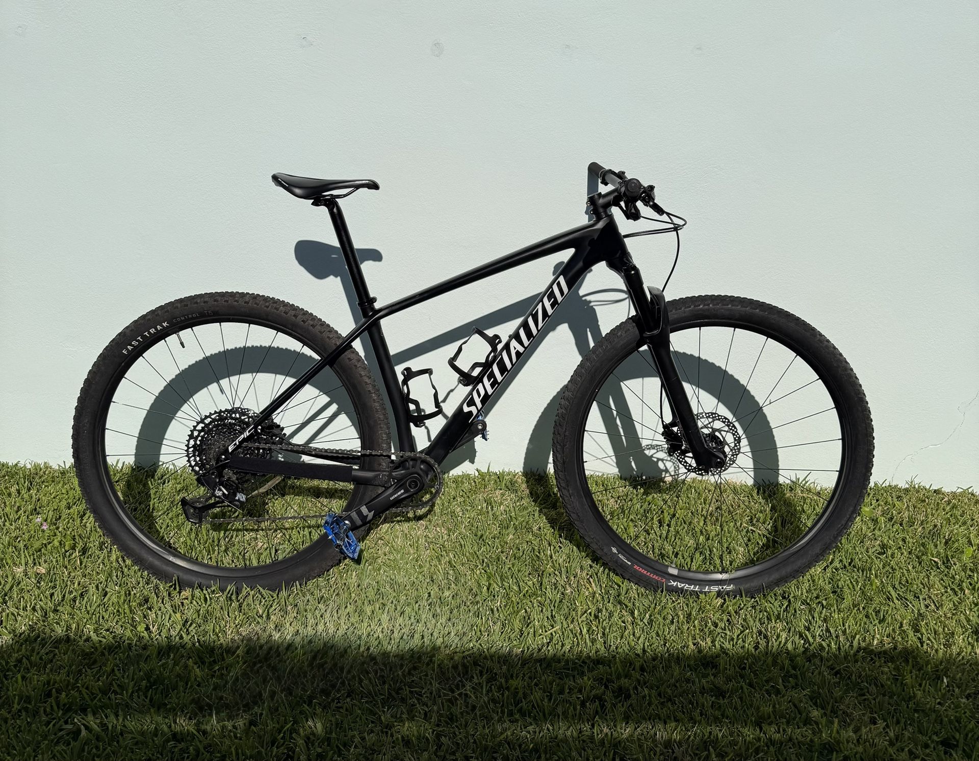 Carbon Specialized Epic Hardtail Comp Mountain Bike