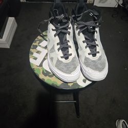 Nike Air Jordan 37 'Oreo' | White | Men's Size 9.5 Excellent Condition Women's Size 11