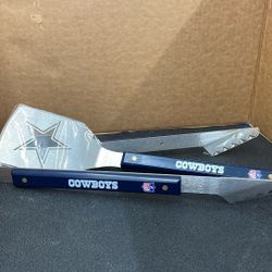 Dallas Cowboys Grilling Tools. Item No 484 