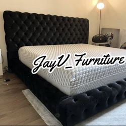 New Queen Bed Frame With Mattress 