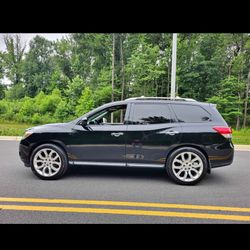 2014 Nissan Pathfinder 