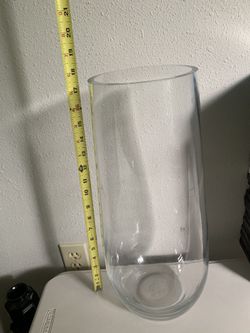 Glass vase