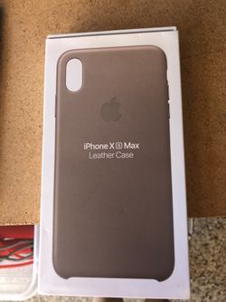 iPhone X Max leather case