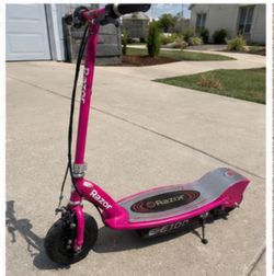 Razor E100 Electric Scooter 8mph – 10 mph max Pink