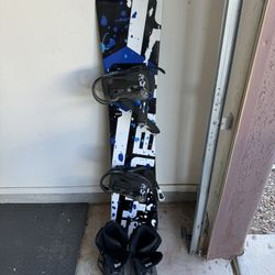 Snowboard w/ Size 10 Boots