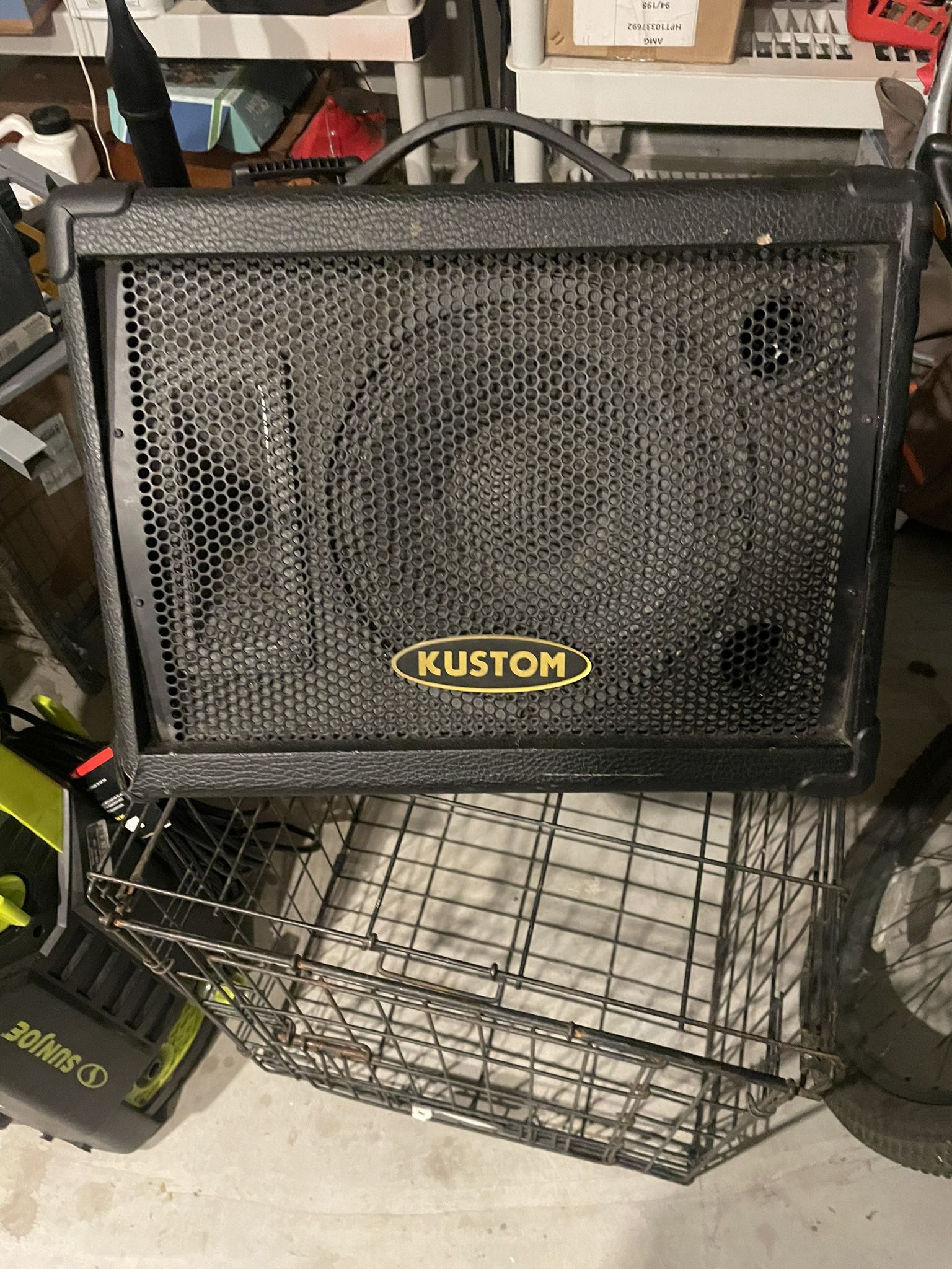 Kustom Speaker/PA System 