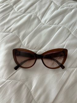 Women sunglasses