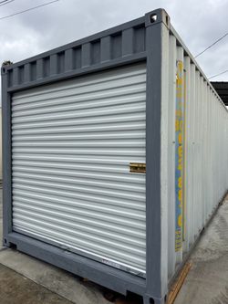40FT Shipping Container with Roll-Up Door – Easy Access Storage