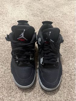 JORDAN 4s