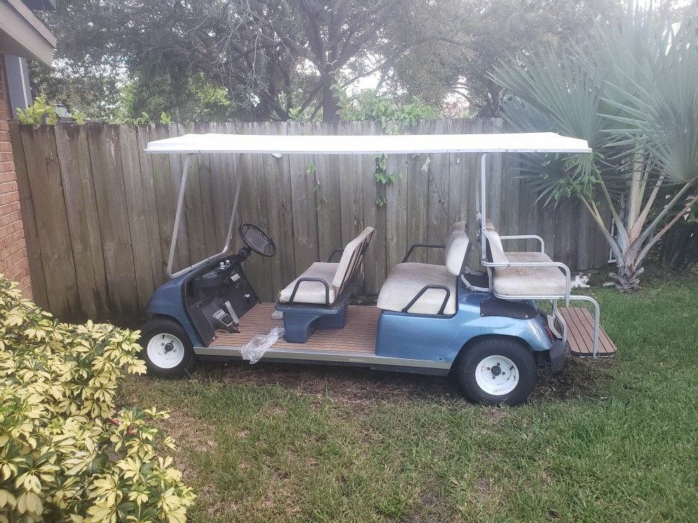 Golf cart