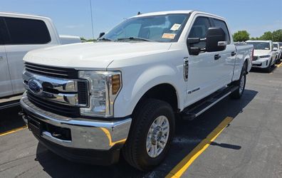 2019 Ford F-250 Super Duty DIESEL TRUCK 4WD FORD F250 DIESEL 4X4