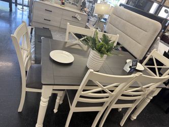 7 pc Dining set