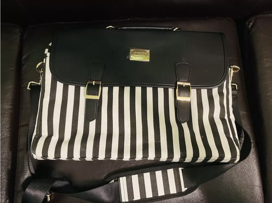 LOVEVOOK Laptop Bag for Women Large Computer Bags Cute Messenger Bag Briefcase