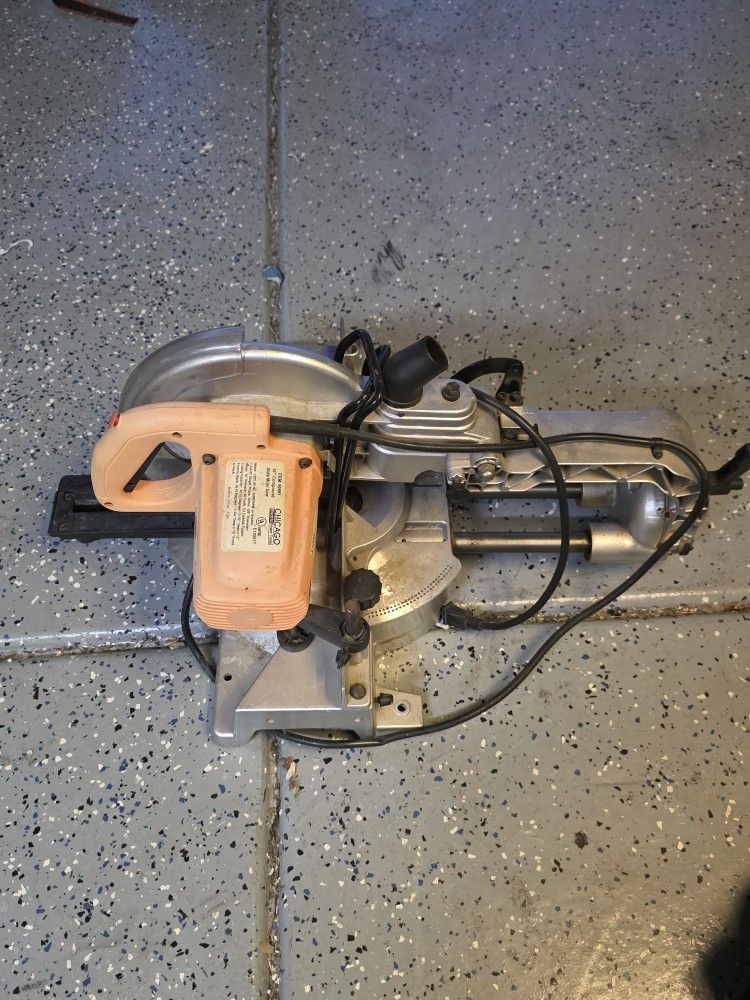 Saw