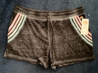 2 New ladies shorts-size large