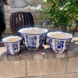 Set Of Flower Pots