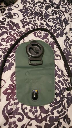 Backpack water pouch