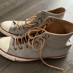 Converse Chucks Men’s Size 8