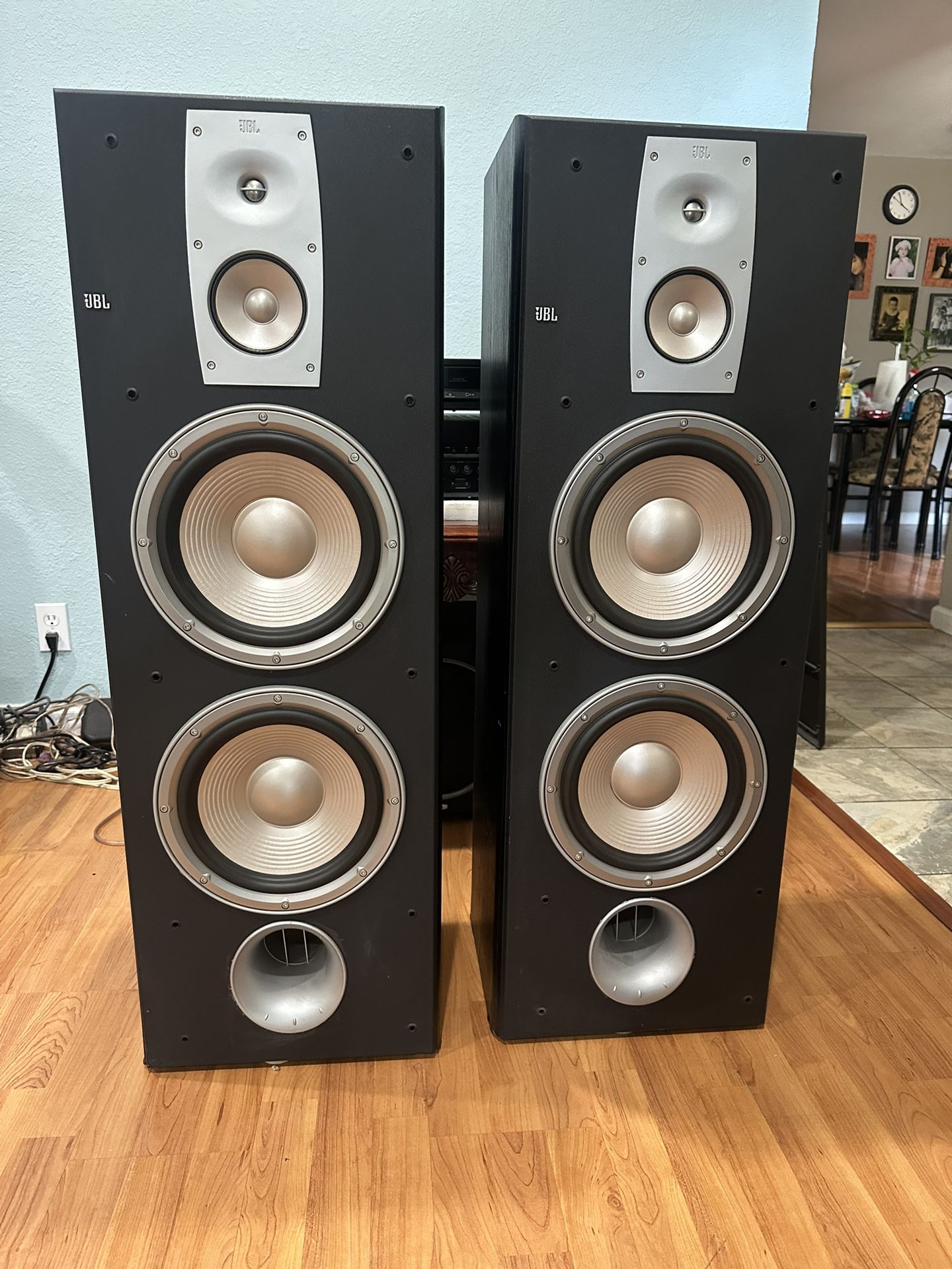 JBL NORTHRIDGE ND310 FLOORSTANDING SPEAKERS, 3 WAY, DUAL 10”WOOFER. MADE IN USA