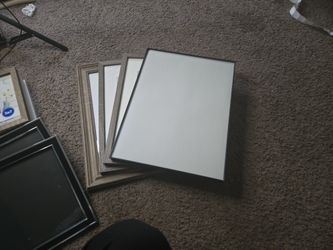 29 Picture Frames 3 Different Sizes