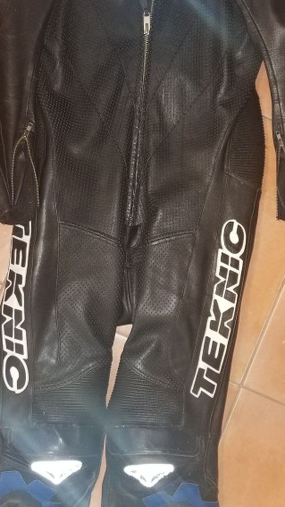 Teknic leather race suit with boots
