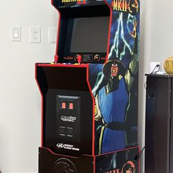 Mortal Kombat II Arcade1up Legacy Edition NEW (w/ Riser and Light Up Marquee)