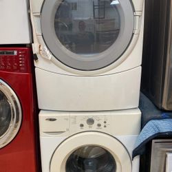 Amana Washer And Whirlpool Gas Dryer Set For $560