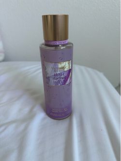 Victoria's Secret Lush Starfruit Lotus Fragrance Mist