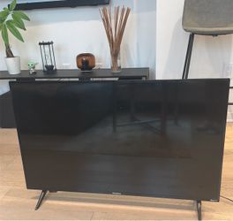 (2) 43 inch Roku TVs for $150