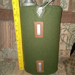 WW2 Italian Army Olive Oil / Water Canteen,  Large ! 2 Gallons Or 4 Liters 