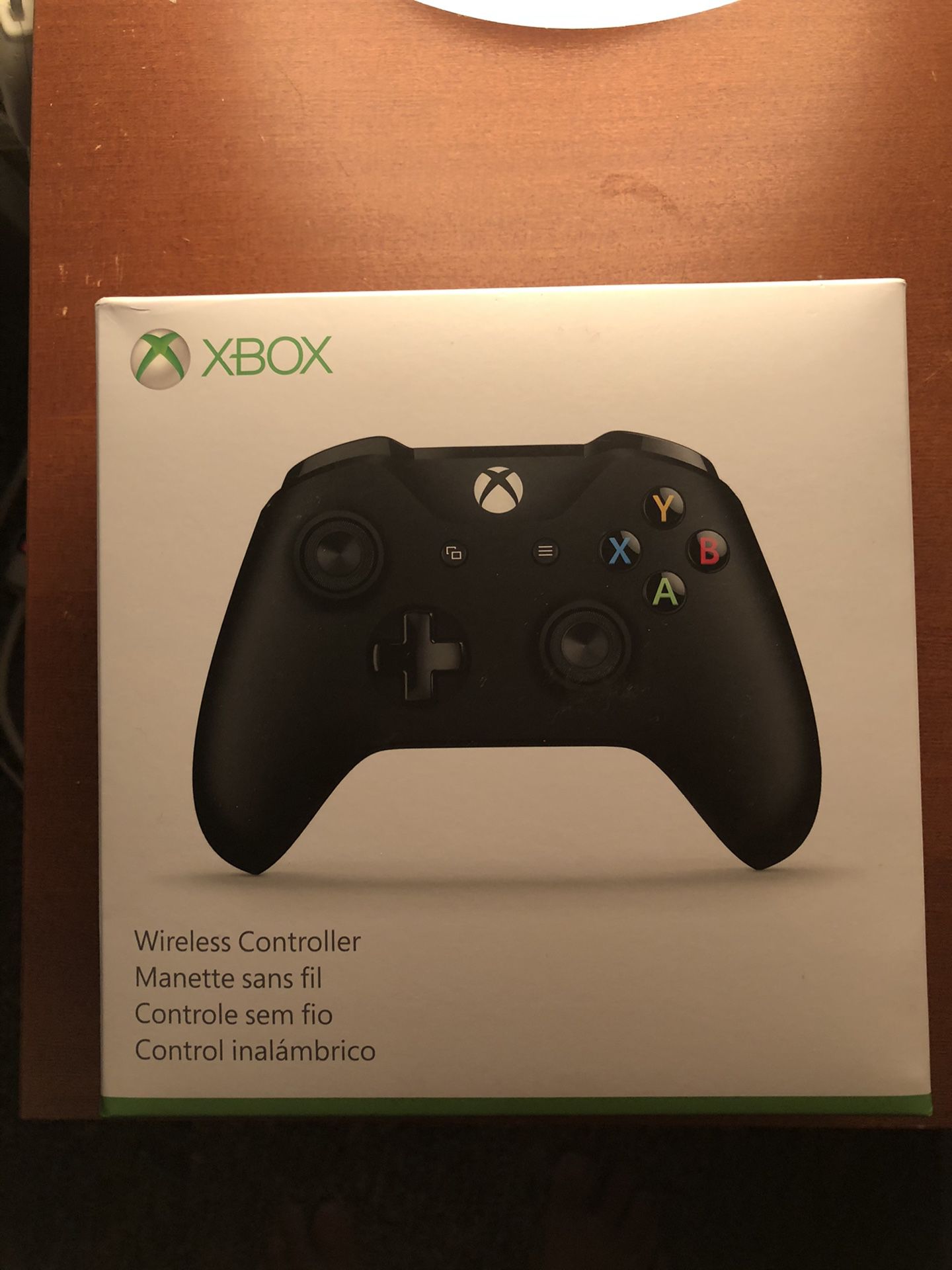 Xbox one controller never been use from bestbuy