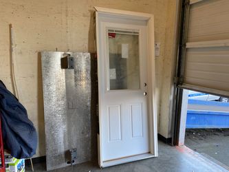 NEW! RELIABILT 32″ Half Lite Left Hand Steel Exterior Frame Door System with Brickmold and Blinds Between Glass