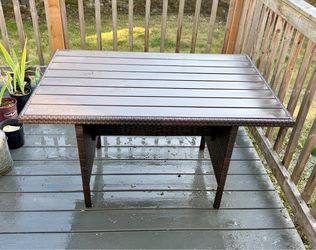 Brown Wicker Outdoor Patio Table – Slatted Top (Great Condition!)
