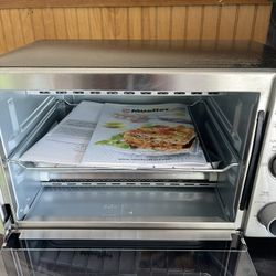 Very nice brand new microwave non-used $45