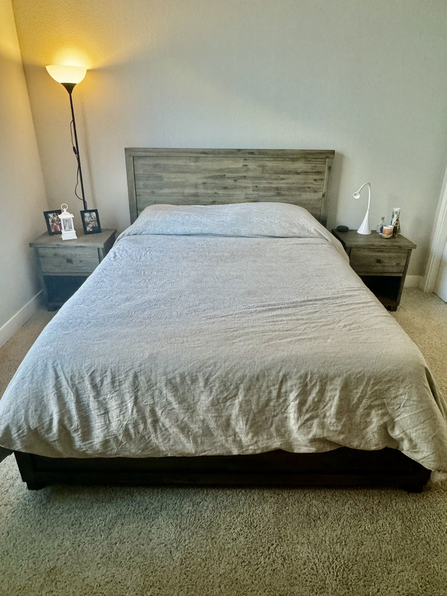 Bedroom Set (Macy’s Furniture)