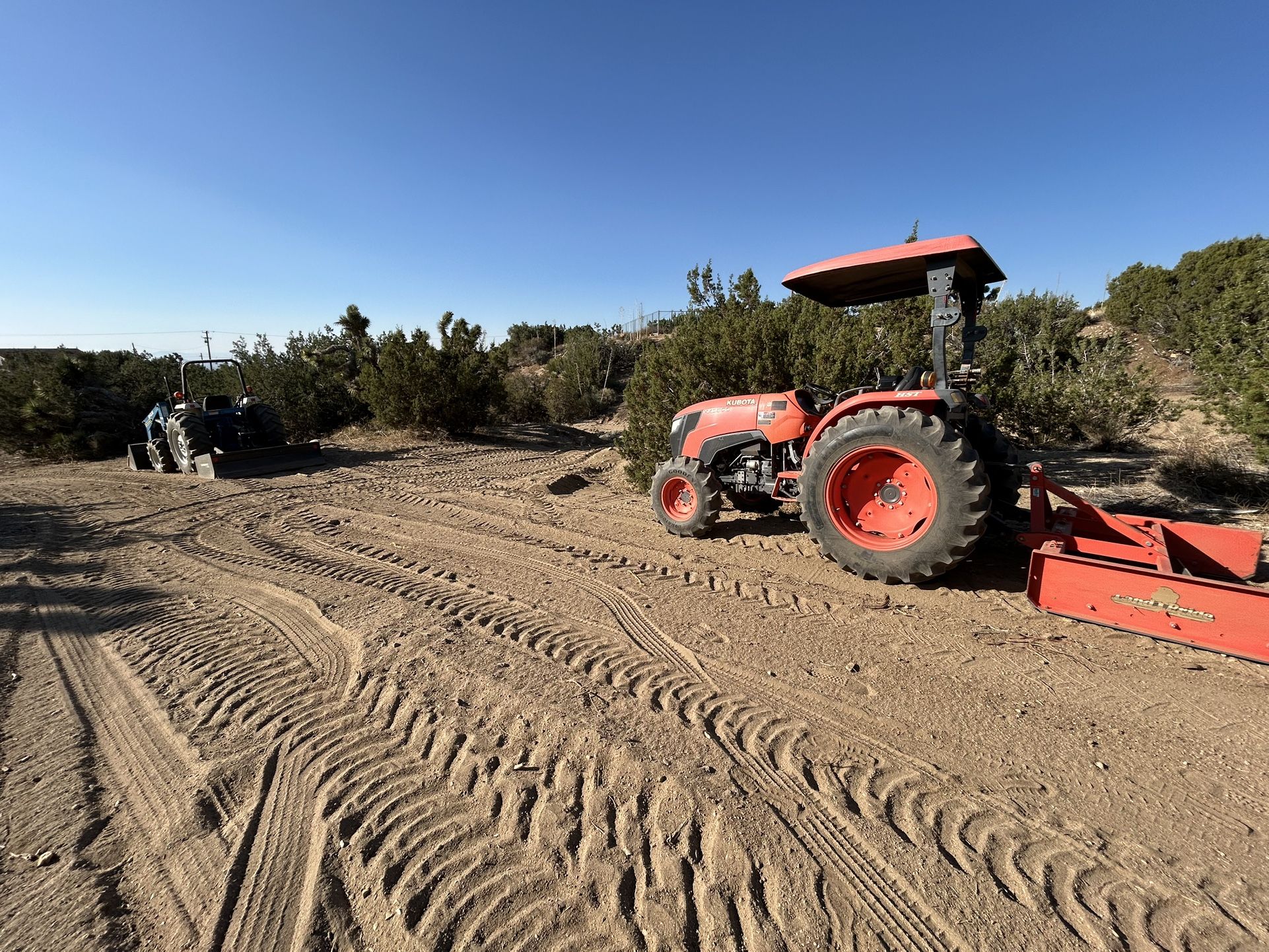 Tractor 