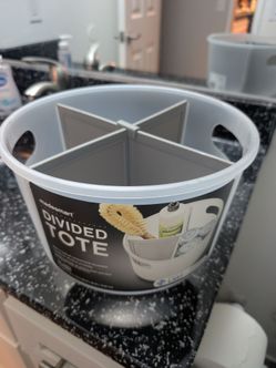 Rotating tote