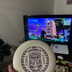 300 Gram Frisbee With Silly Sticker