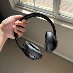 Beats - Studio³ Wireless Noise Cancelling Headphones