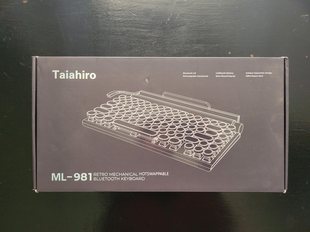 Taiahiro typewriter Style Keyboard 