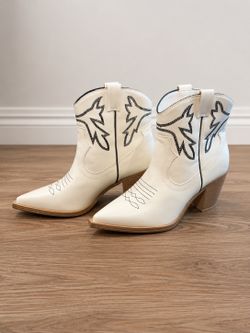 MIA cowgirl boots