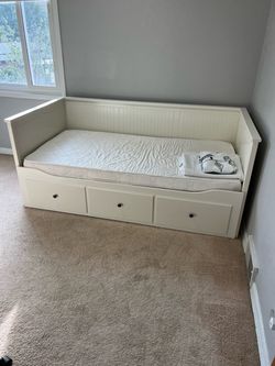 Twin bed