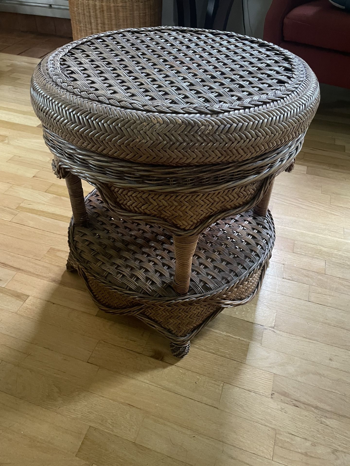 End Table - Wicker’s