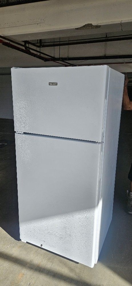 Used Hotpoint Refrigerators