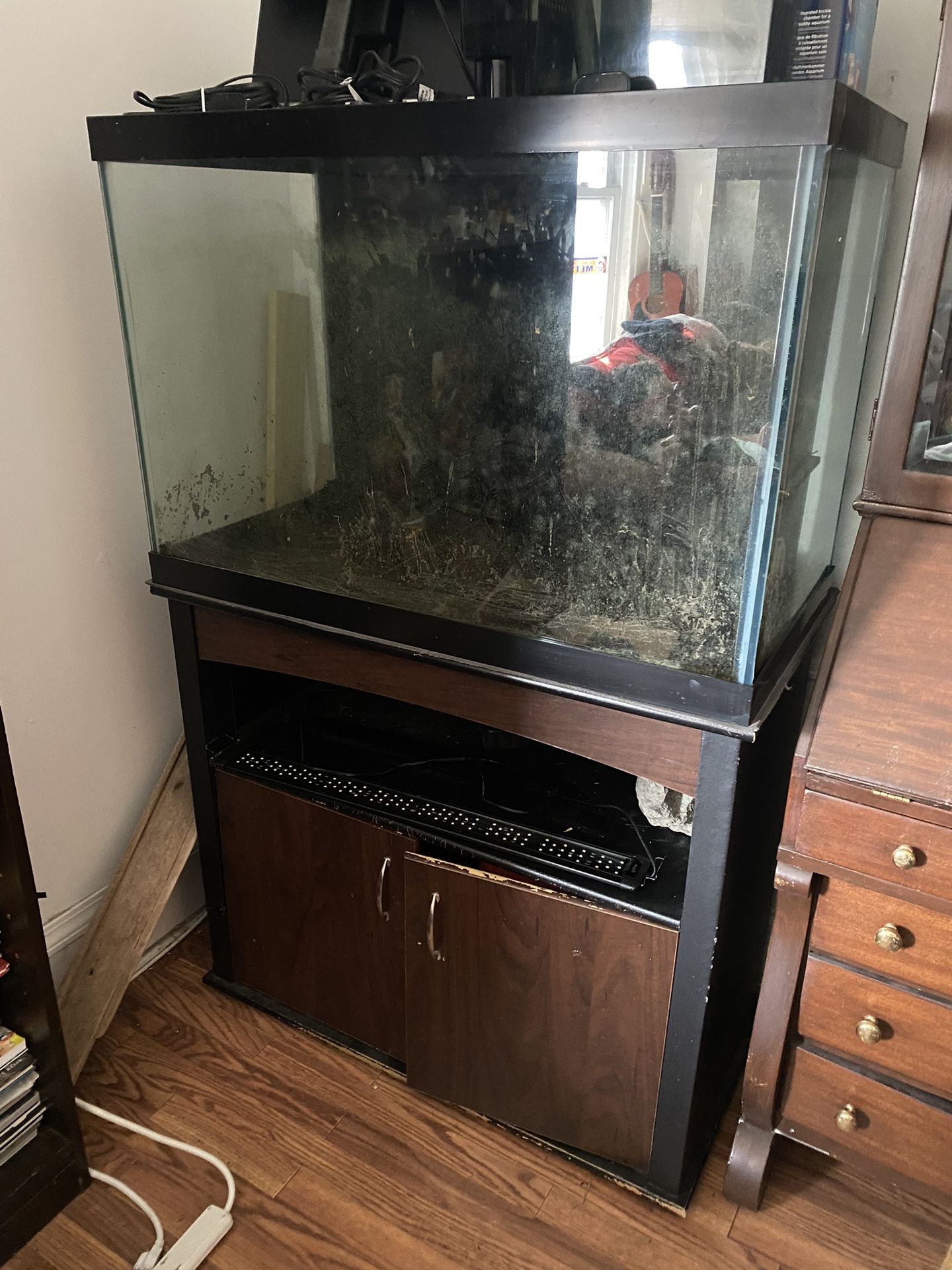 65 Gallon Aquarium & Stand Combo