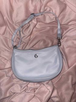 City essentials mini Lululemon