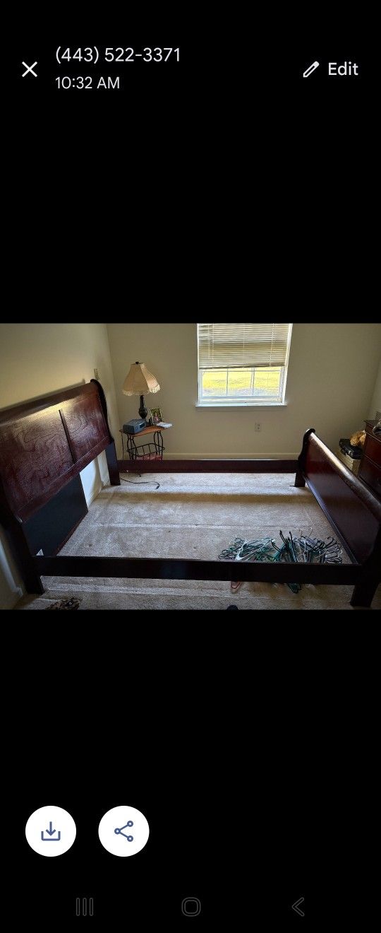 Queen Bed Room Set Mirror Comes With It