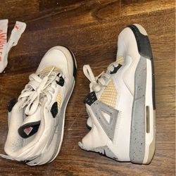 Jordan 4s