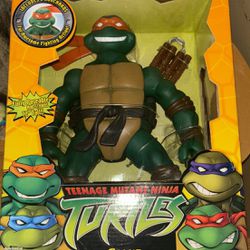 Teenage Mutant Ninja Turtles Giant Michelangelo 12" 2002 Playmates NEW