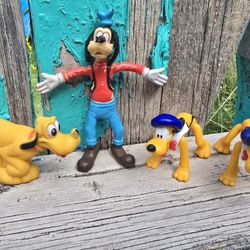Vintage Disney Toys Bendable Goofy/Pluto